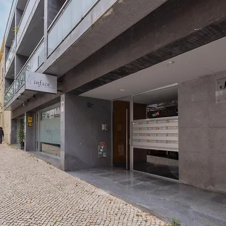 Bright 2bdr Duplex With Balcony By Lovelystay * Lisboa
